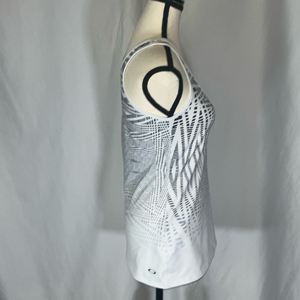 Oakley Geometric & Abstract Racerback Tank Top - Picture 2 of 7